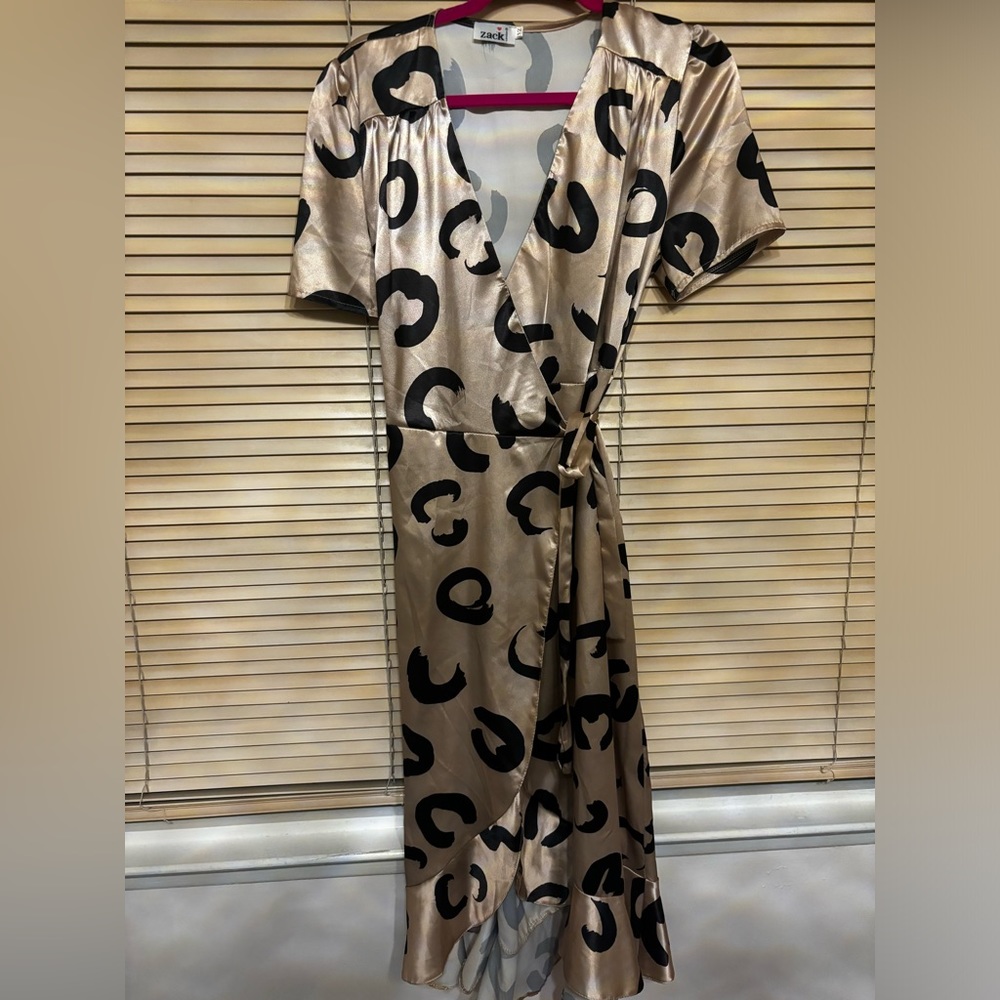 Silk-feel Leopard Print Wrap Short Sleeve Midi Dress